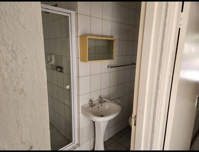 2 BEDROOM APARTMENT FOR SALE IN MORNINGSIDE